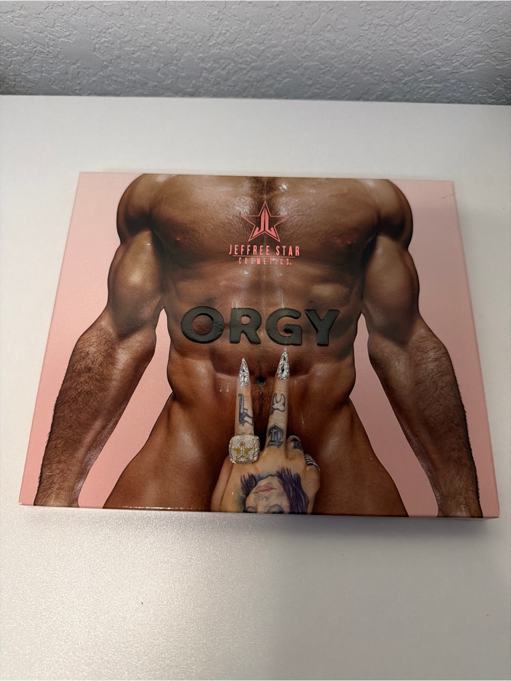 Jeffree Star Orgy Palette — Pink Cover Art